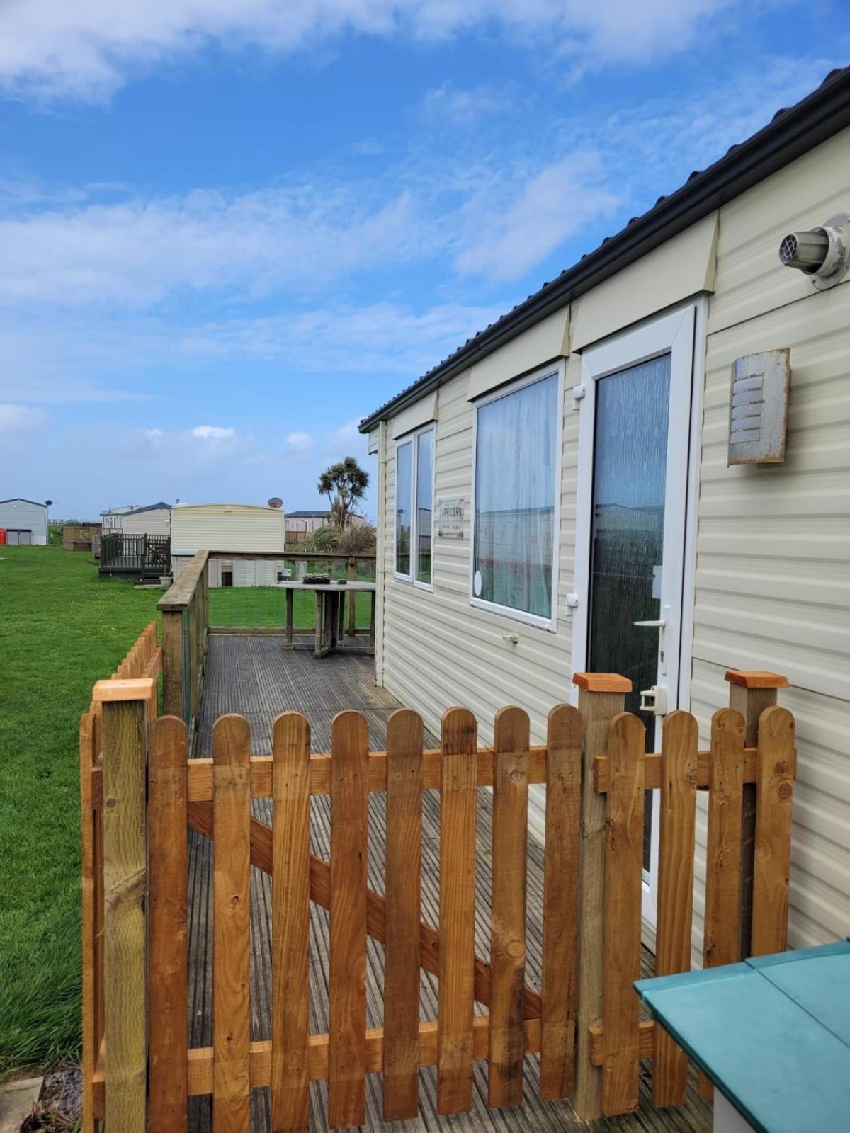 Cosy Caravan Sunbeach Llwyngwril Dış mekan fotoğraf